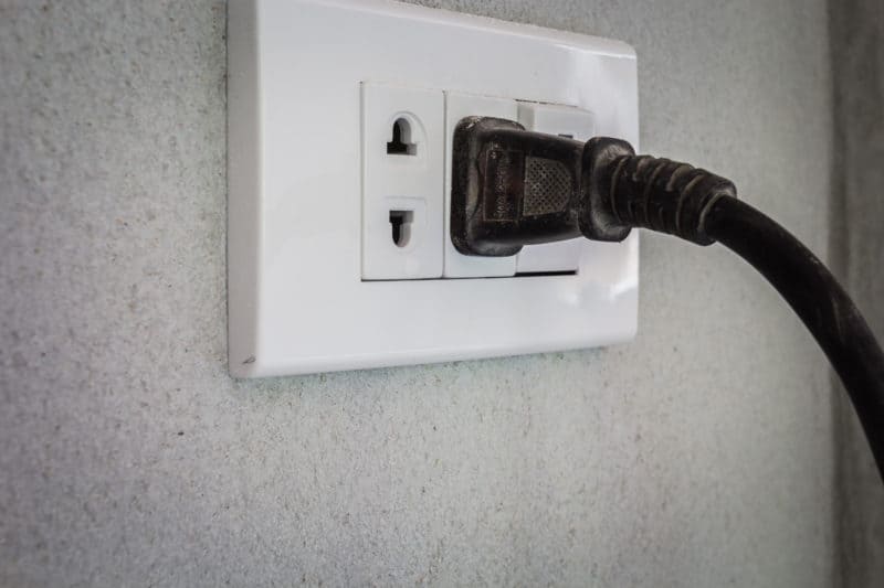 TECH-outlet-plug-power-electricity-electrical-wiring-cord-cable