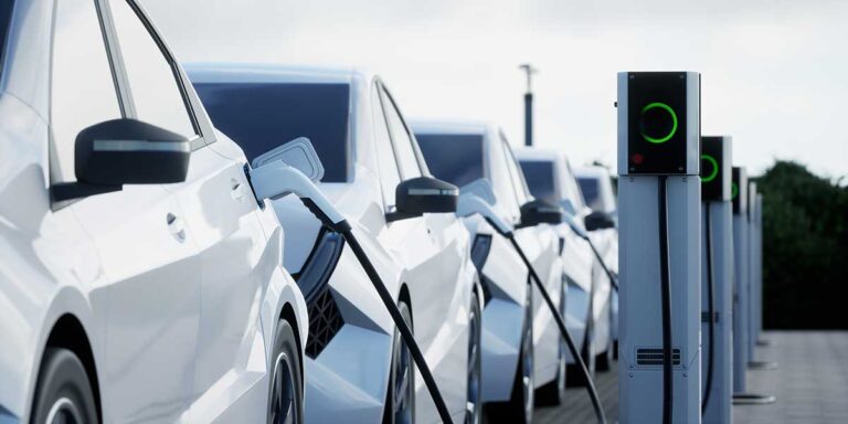 Charging Ahead: The Future of Electric Vehicles in Florida